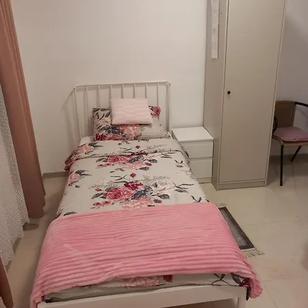 Smestaj Peric 招待所